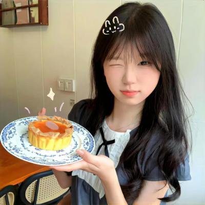 怪物少女妮莫娜